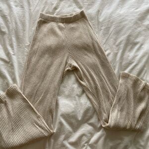 H&M ribbed cream lounge pant